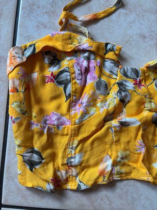 Top Giallo Floreale