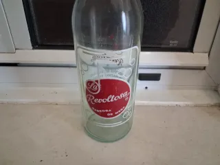 Solo envio po CORREOS Botella de vidrio La Revolt