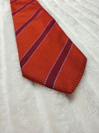 Corbata Victorio & Lucchino Rayas