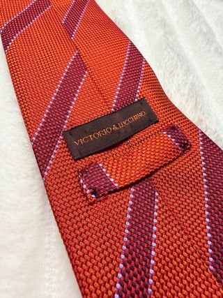 Corbata Victorio & Lucchino Rayas