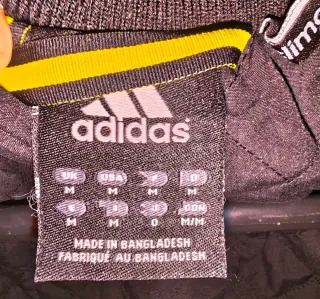 Chaqueta Adidas acolchada hombre negra