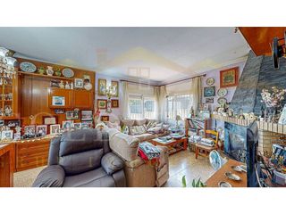 Casa en venta en Corbera de Llobregat