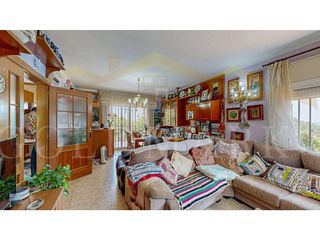 Casa en venta en Corbera de Llobregat