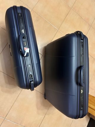 Maleta de viaje Delsey azul