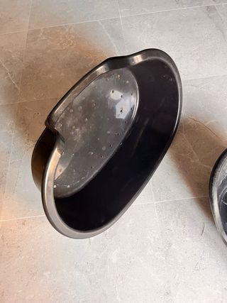 2 Camas para Mascotas (1 Nueva)