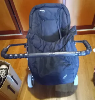 Coche y silla de paseo Arrué