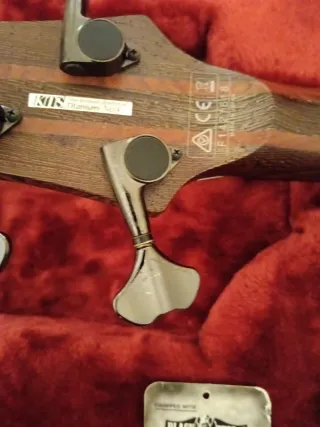 Bajo Ibanez Prestige USA por Sandberg