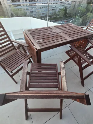 Conjunto de madera para terraza