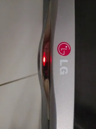 Televisión LG 32 Plata