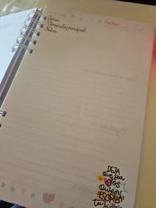 Libreta Fe con diseño floral