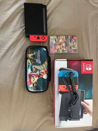 Nintendo Switch Azul/Rojo + Mario Kart 8 Deluxe