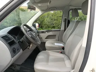 Volkswagen Transporter T5 2011