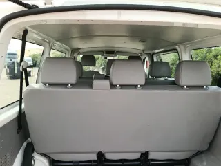 Volkswagen Transporter T5 2011