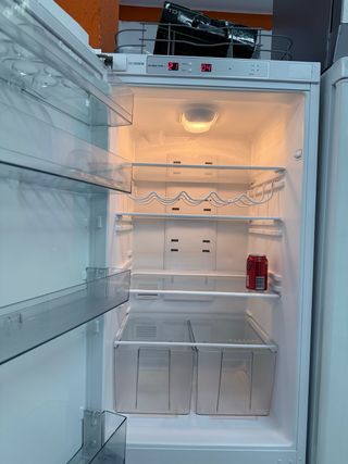 Nevera Corbero 185cm + Lavadora Balay 6kg