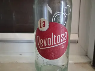 Solo envio ppo CORREOS Botella de vidrio La Revol