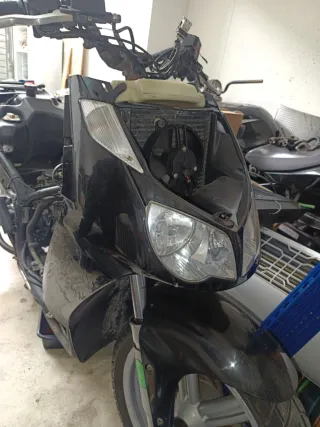 Puño Acelerador y Mando Completo Moto