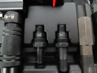 Adaptador para remachadora