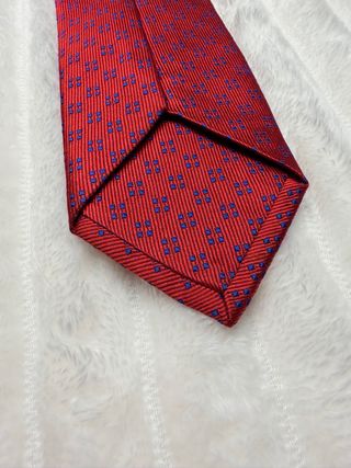 Corbata Domo 100% Seda hecha a mano