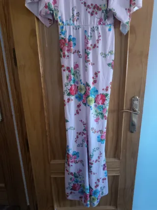 Vestido largo floral rosa