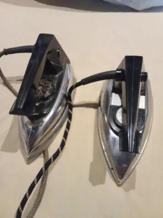 Planchas antiguas (2 unidades)