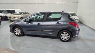Peugeot 308 Business Line 1.6 HDI 112 FAP 6 vel.
