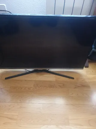 Televisor Samsung Negro 32 pulgadas.