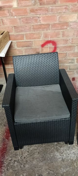 Conjunto sillones y sofá jardín ratán