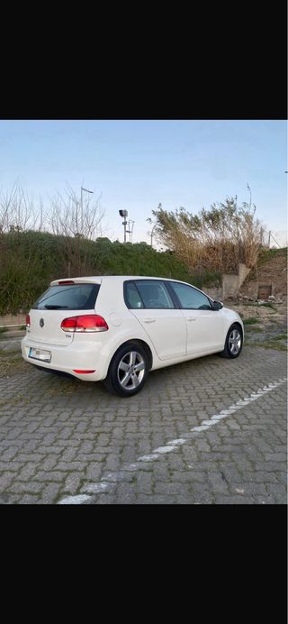 Volkswagen Golf 2010