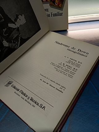 2 libros SÍNDROME DE DOWN G. F. SMITH y J. M. BERG + SÍNDROME DE DOWN: AVANCES EN ACCIÓN FAMILIAR