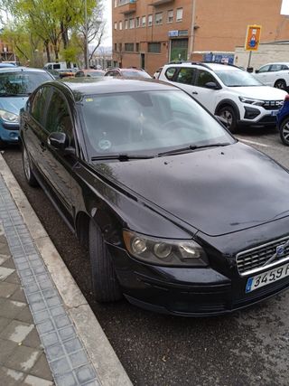 Volvo S40 2002