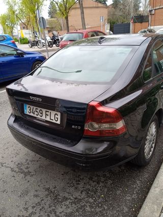 Volvo S40 2002