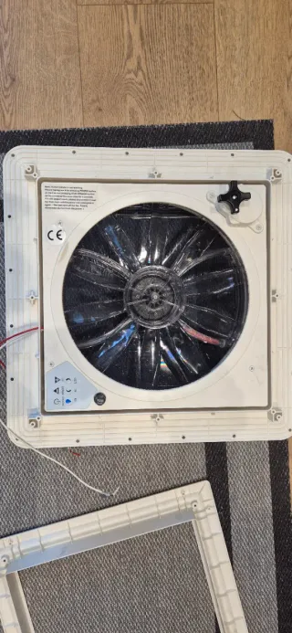 Ventilador Claraboya Camper Autocaravana 40x40