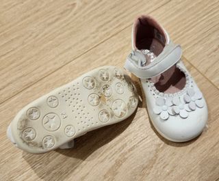 Lote 5 Zapatos Infantiles Talla 23