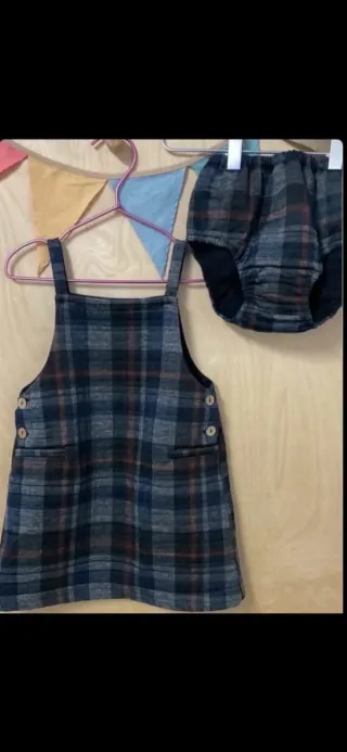 2 Conjuntos de  2 piezas tul y pompón T6