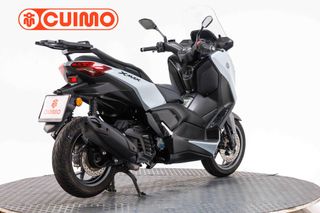 YAMAHA XMAX 125 TECH MAX
