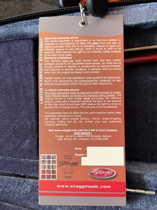 Violín con funda y arco a estrenar