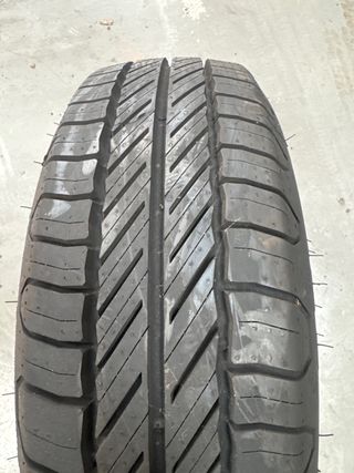 4 Neumáticos 195/65 R16 C 104/102R