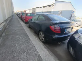 Mercedes-Benz Clase C 2003