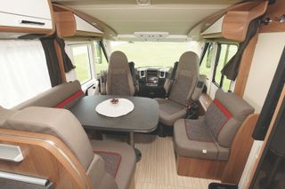 Autocaravana Carthago integral C Line compac 144 Q