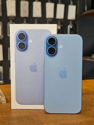 IPHONE 17 256GB AZUL 100% BATERÍA - 2 CICLOS