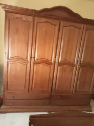 Armario de madera 4 puertas   205 x90x203