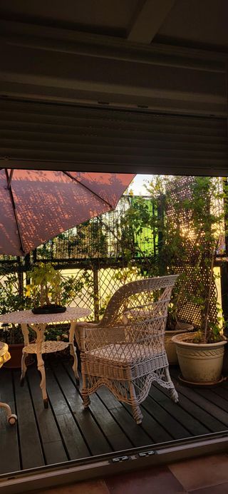 Parasol Excéntrico Aluminio Blanco + pie de hormig