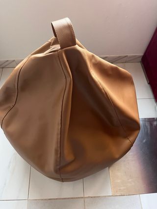 Puf Marrón Piel Sintética