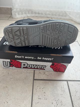 Botas de seguridad U-Power negras y grises