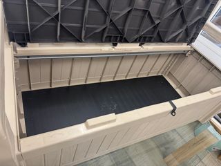 Banco arcón Keter Eden exterior