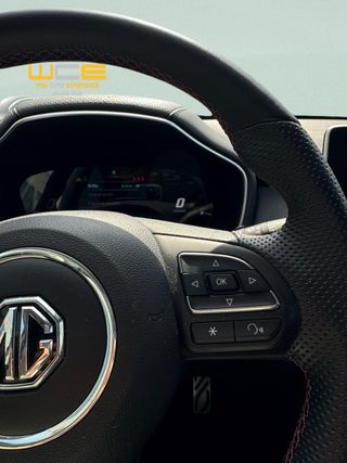 MG eHS 1.5T-GDI PHEV Luxury