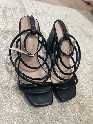 Sandalias de tacón negros talla 37
