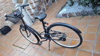 Bicicleta Urbana B'Twin Negra