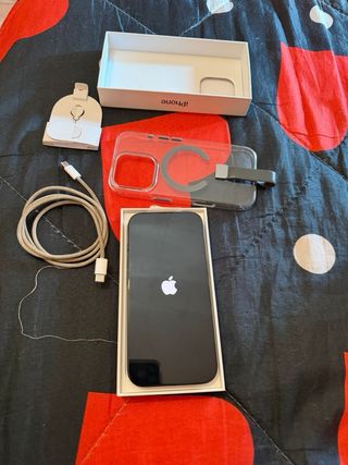 iPhone 16 Pro completamente nuevo de color negro