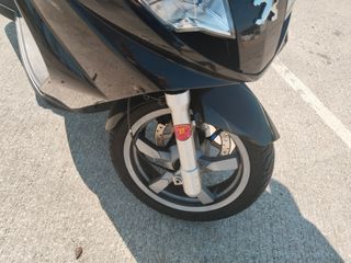 Peugeot Satelis Maxi Scooter 125cc